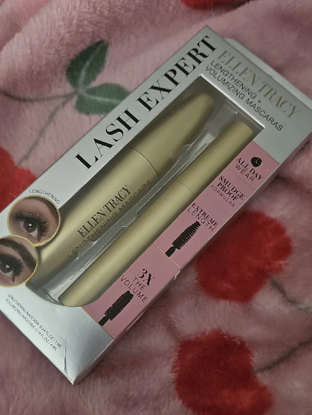 Ellen Tracy Gold Lengthening + Volumizing Mascara Set